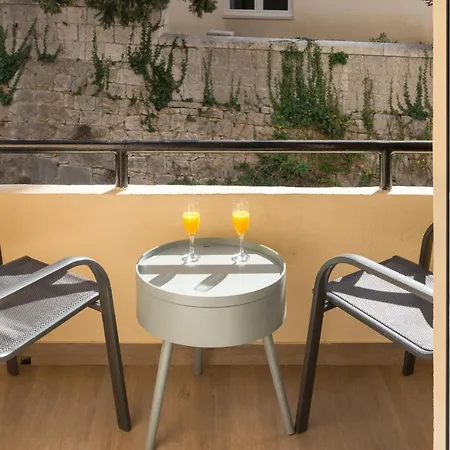 بيت ضيافة Capital And 4*