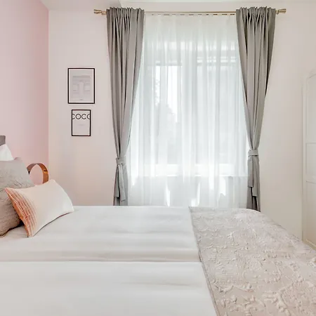 Capital And سبليت