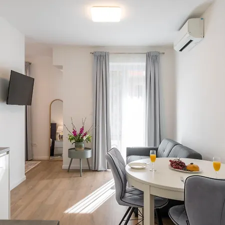 Gostinjska kuća Capital And Split