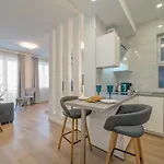 Capital And Guest house 4*