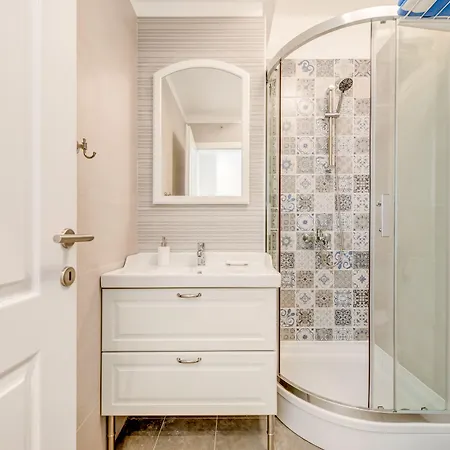 Casa de hóspedes Capital And 4*